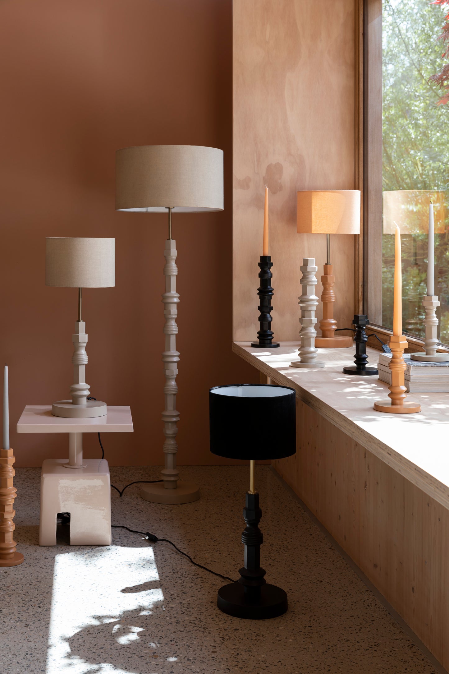 Tischlampe - TOTEM beige